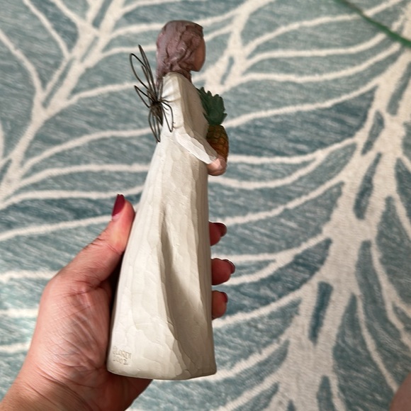 Willow Tree Welcomjng Angel 8 inches - Picture 5 of 7